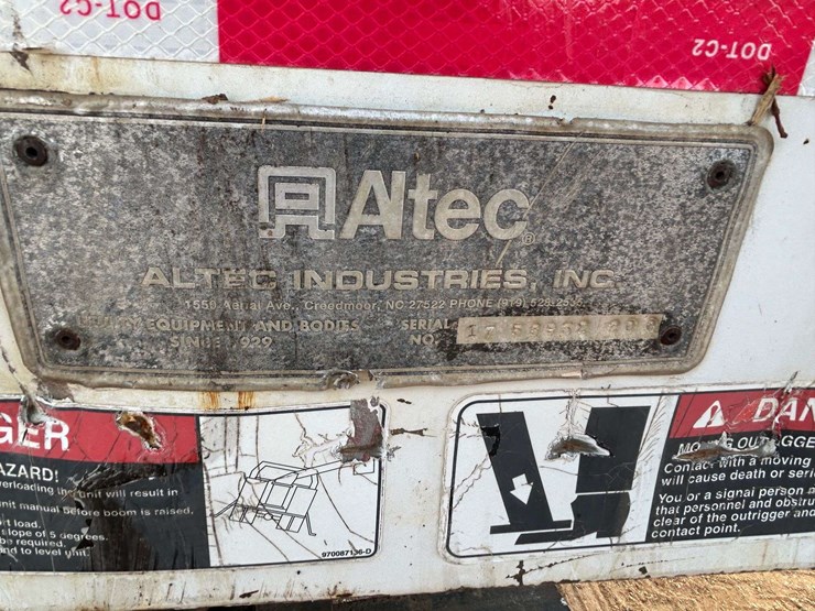 1999-international-4700-image-56