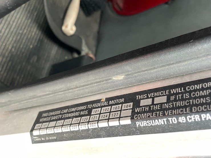 1991-peterbilt-377-image-79