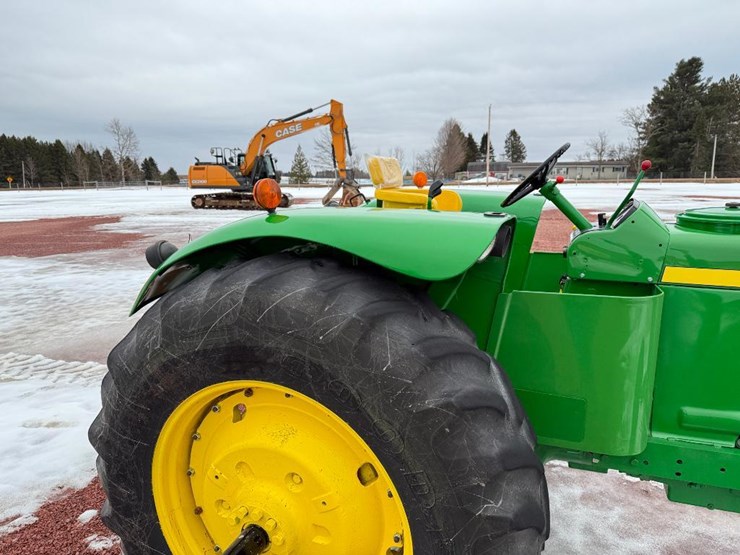 john-deere-6030-image-21