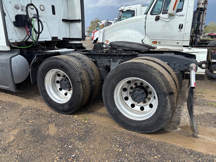 2018-international-lt-image-6