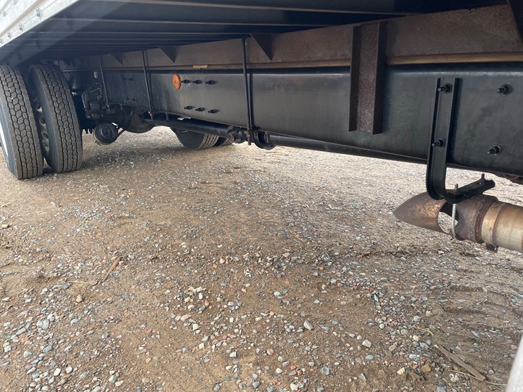 2022-kenworth-t370-image-11