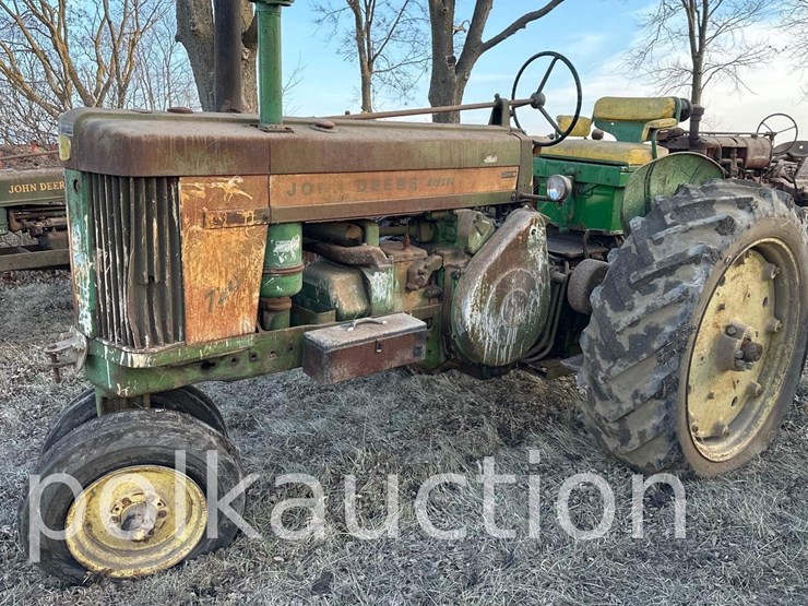 john-deere-720-image-1