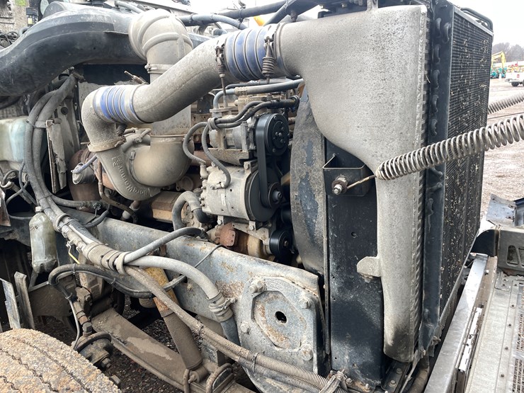 2007-peterbilt-379-image-31