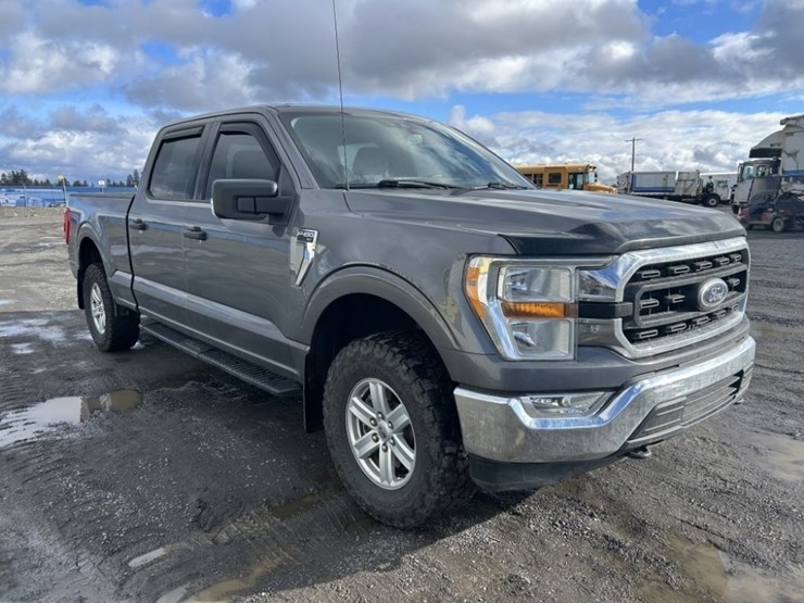 2021-ford-f150-xlt-image-7