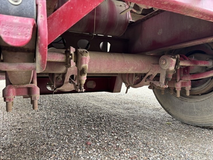 2016-dc-s/a-double-drop-trailer-image-17