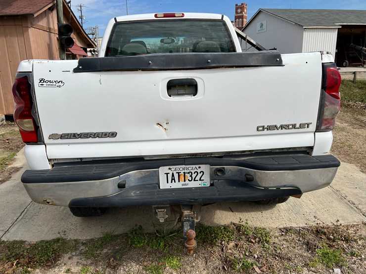 chevrolet-2500hd-image-6