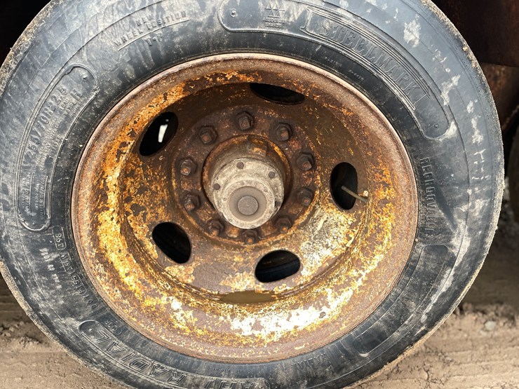 1986-king-load-image-59