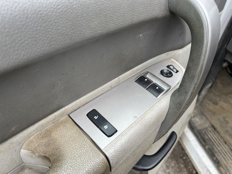 2011-liftmoore-3200ree-image-31