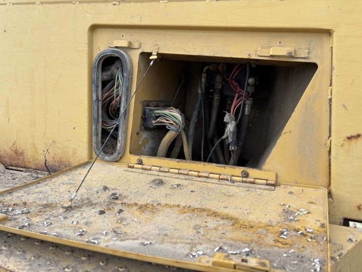 1995-caterpillar-950f-image-28