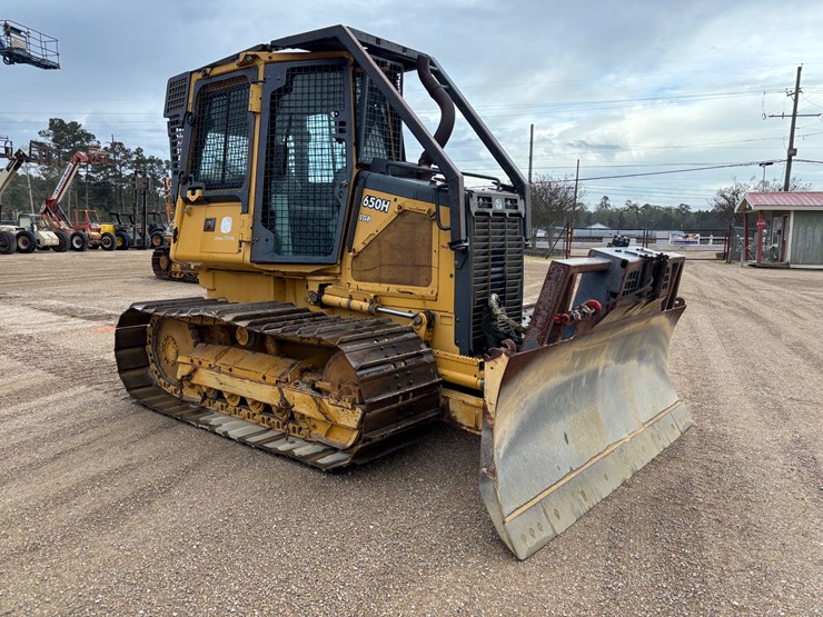 deere-650h-lgp-image-2