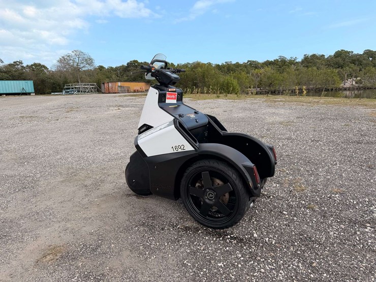 2014-segway-r1376-image-6