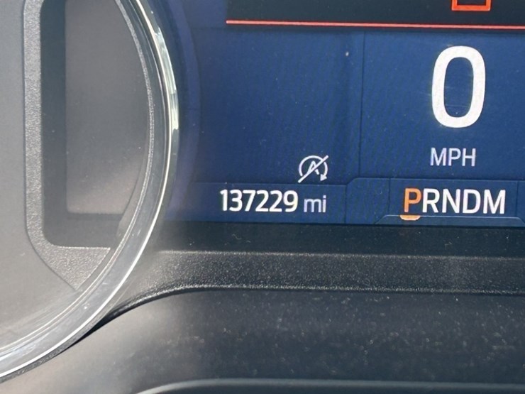 2021-ford-f150-xlt-image-21