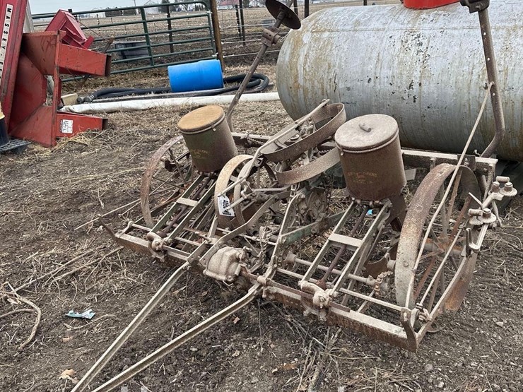 john-deere-2-image-1