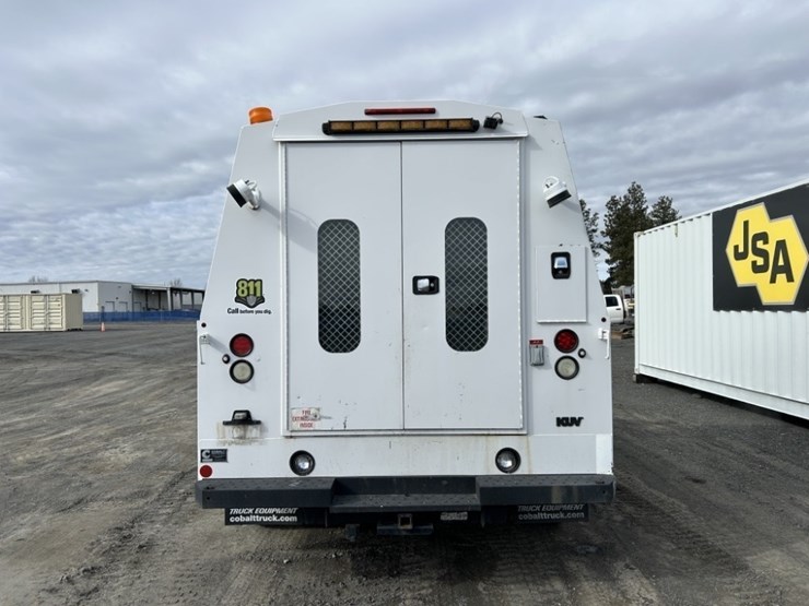 2015-ford-f450-sd-image-4