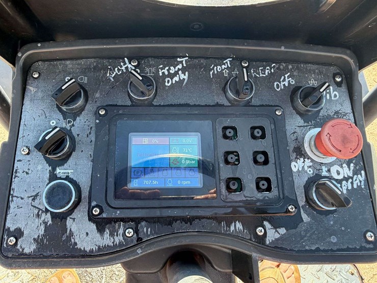 2021-xcmg-xmr303s-image-24