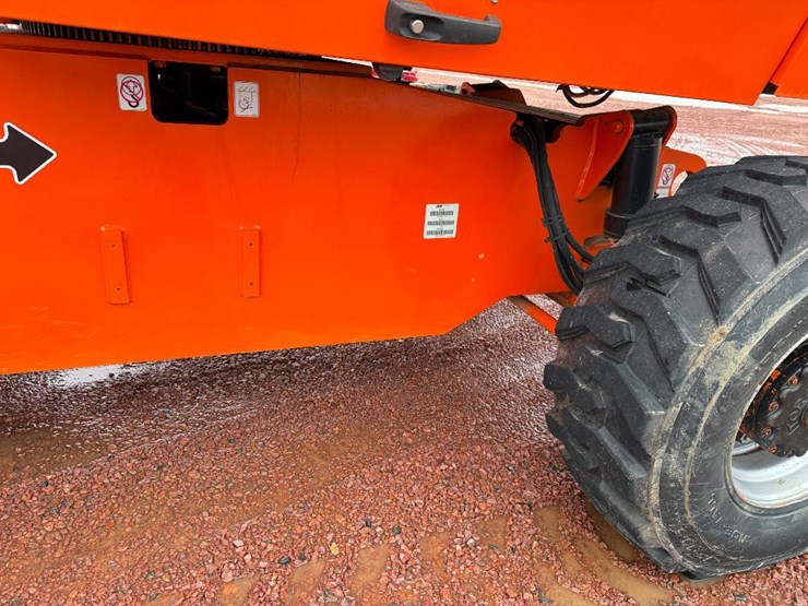 jlg-660sj-image-10