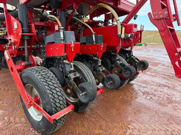 2008-case-ih-1250-image-36