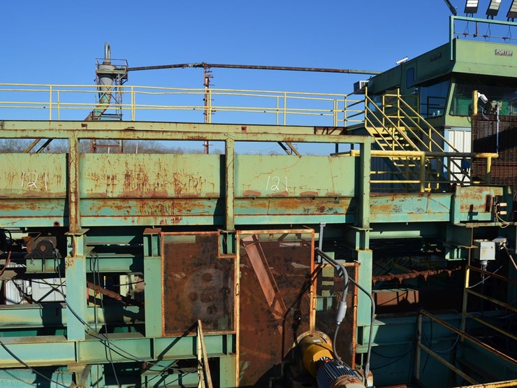 20'-endwise-log-trough-w-s-sytle-drive-sprockets-image-1