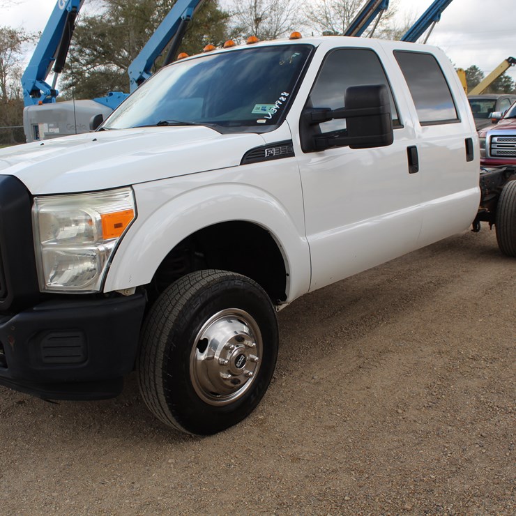 2015 FORD F350