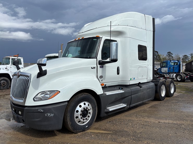 2018-international-lt-image-1