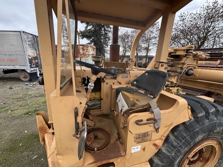 1974-caterpillar-613-image-16