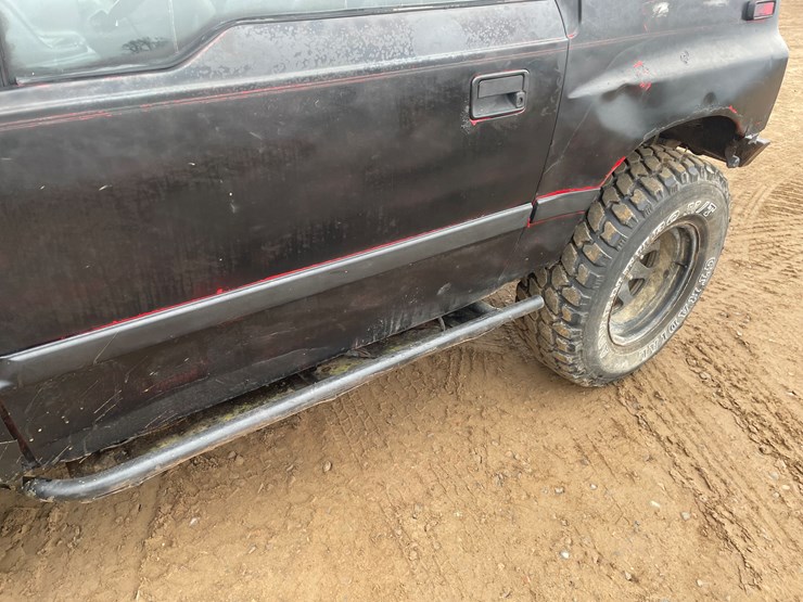 1998-chevrolet-tracker-image-12