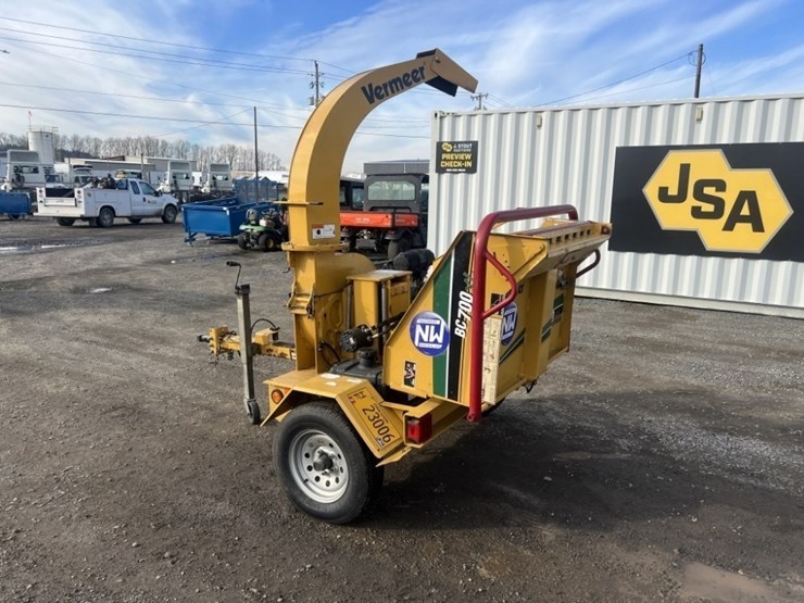 2020-vermeer-bc700xl-image-6