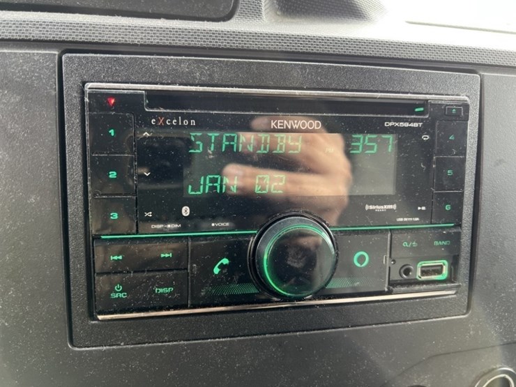 2012-ford-e350-image-35