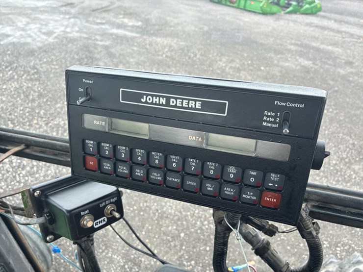 1993-john-deere-6500-image-71