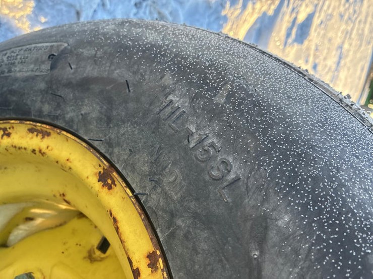 john-deere-750-image-11