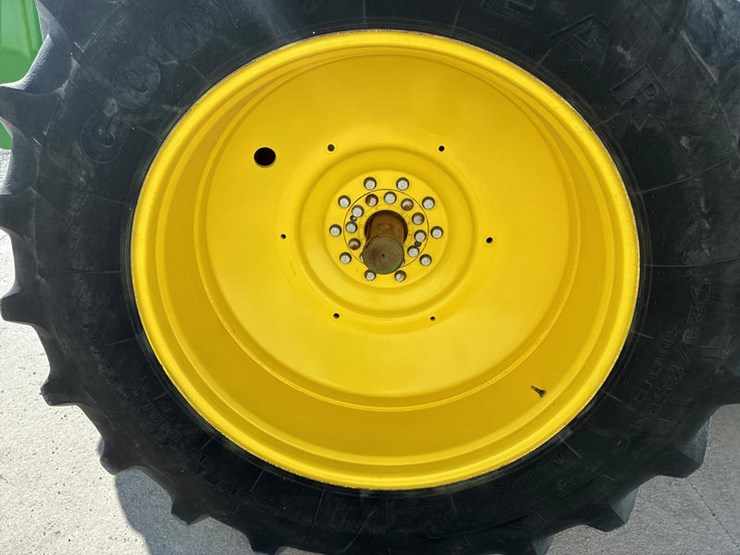 2009-john-deere-9530-image-39