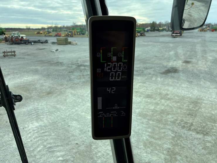 2012-john-deere-s680-image-102