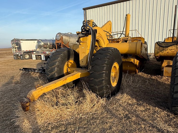 caterpillar-80-image-1