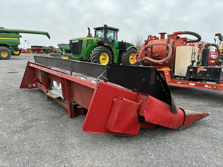 case-ih-1063-image-12
