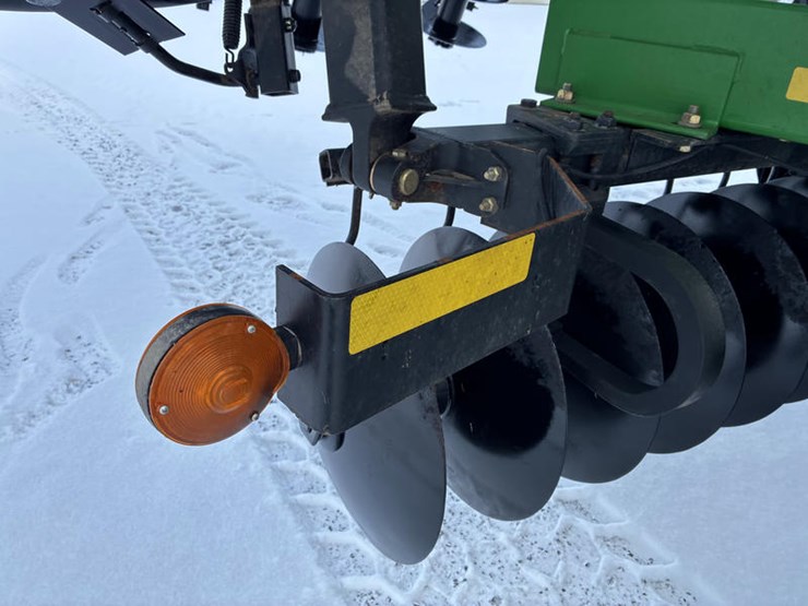 2008-john-deere-637-image-57