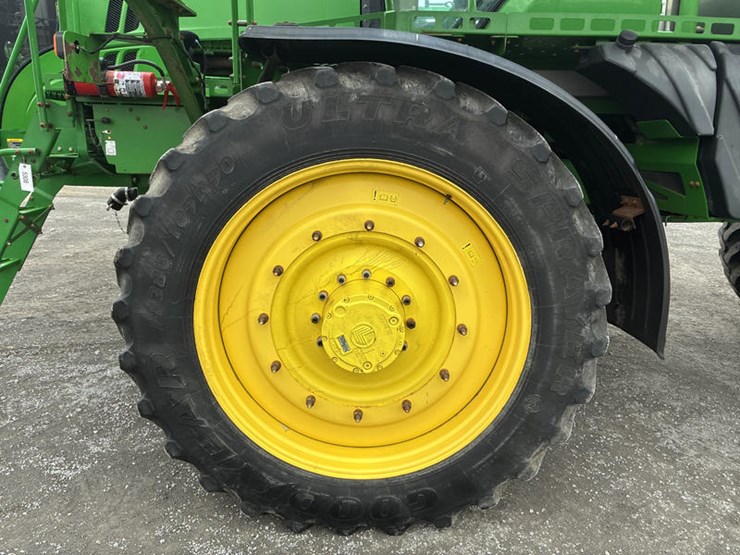 2017-john-deere-r4045-image-33