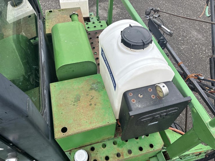 1993-john-deere-6500-image-61