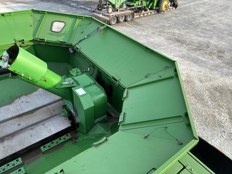 2009-john-deere-9570-sts-image-91