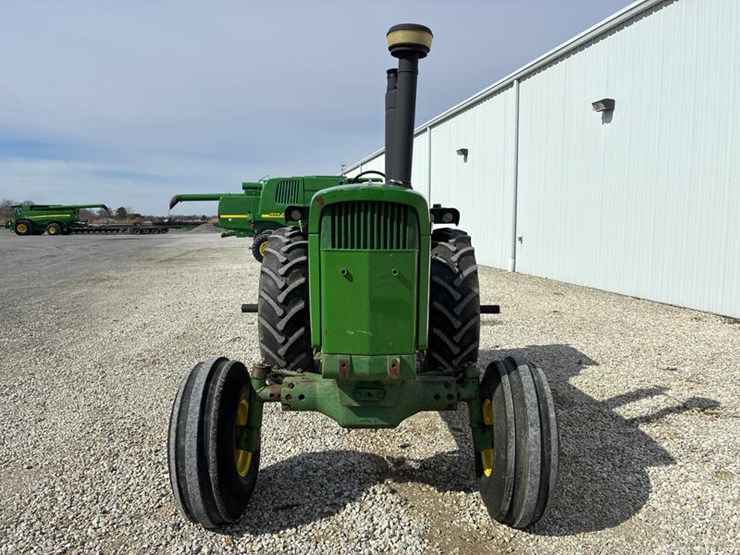 1970-john-deere-4520-image-9