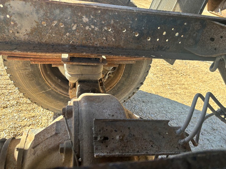 2003-ford-f650-image-58