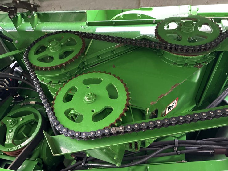 2014-john-deere-s680-image-47