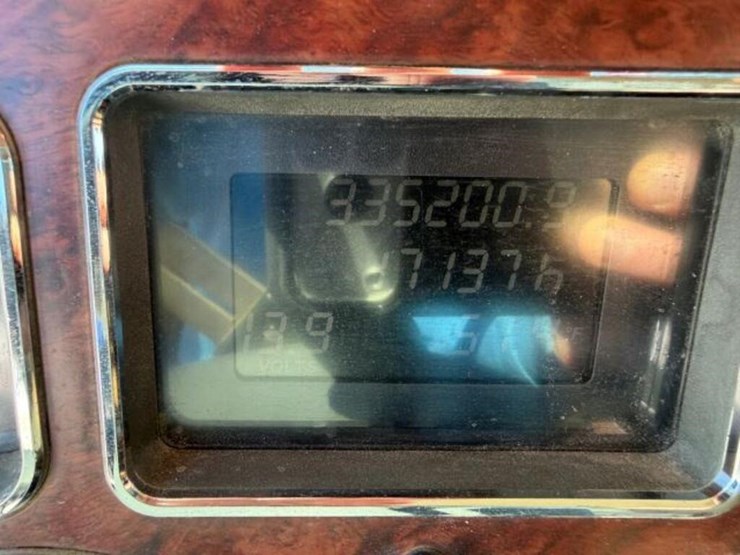 2008-mack-gu813-tri/a-boom/flatbed-truck-1m2ax16c9-image-9