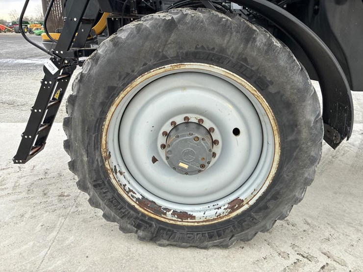 2015-ag-chem-rg1100-image-57