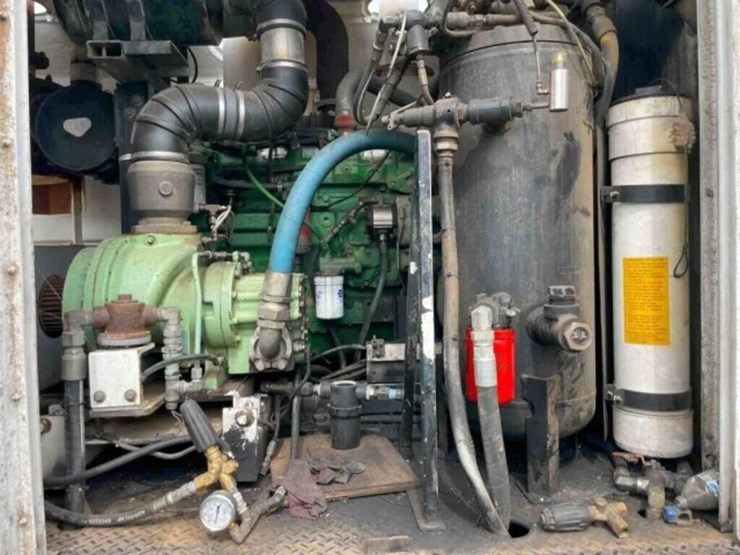 2014-international-durastar-4300-image-23