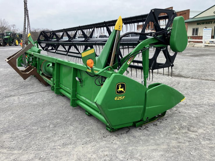 2011-john-deere-625f-image-14