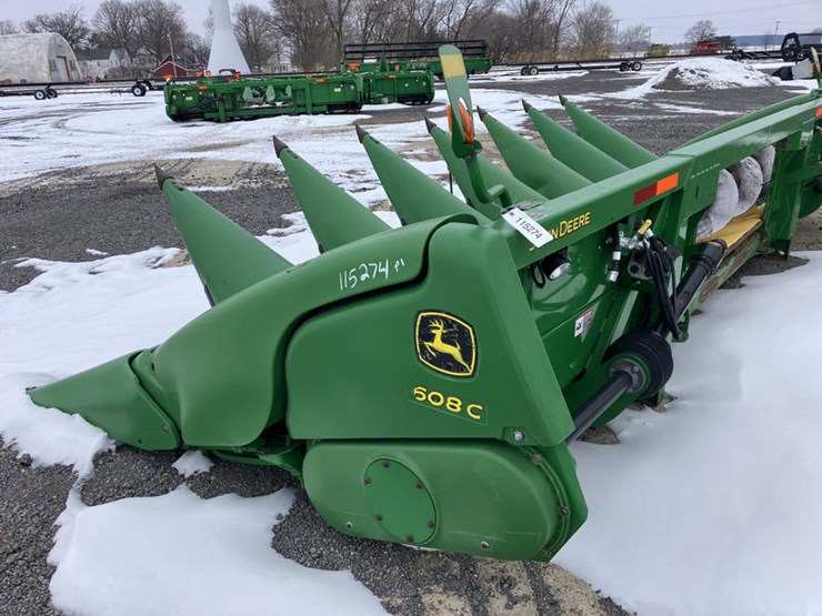 2009-john-deere-608c-image-2