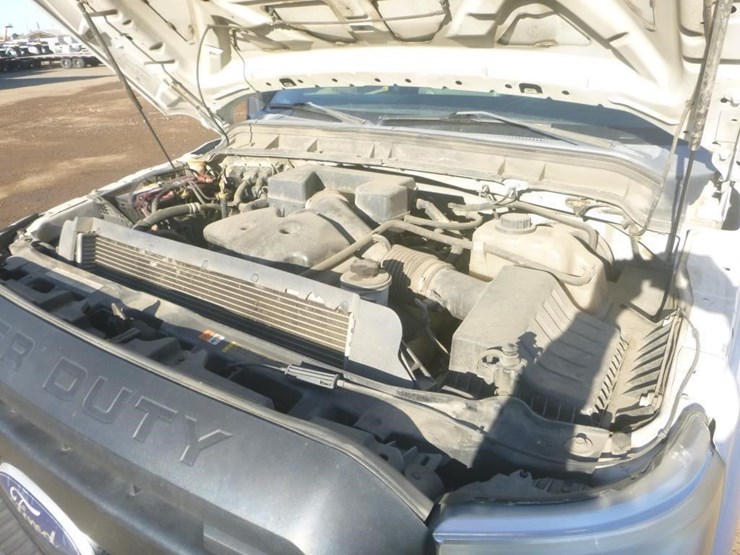 2011-ford-f250-image-12