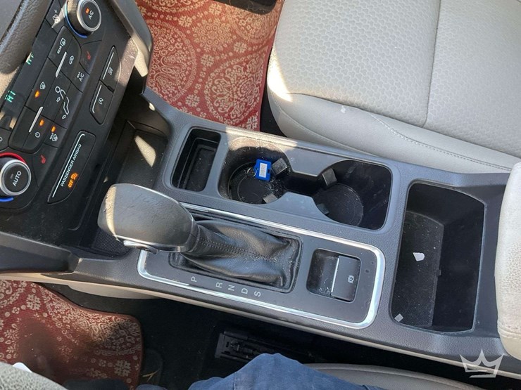 2018-ford-escape-image-18