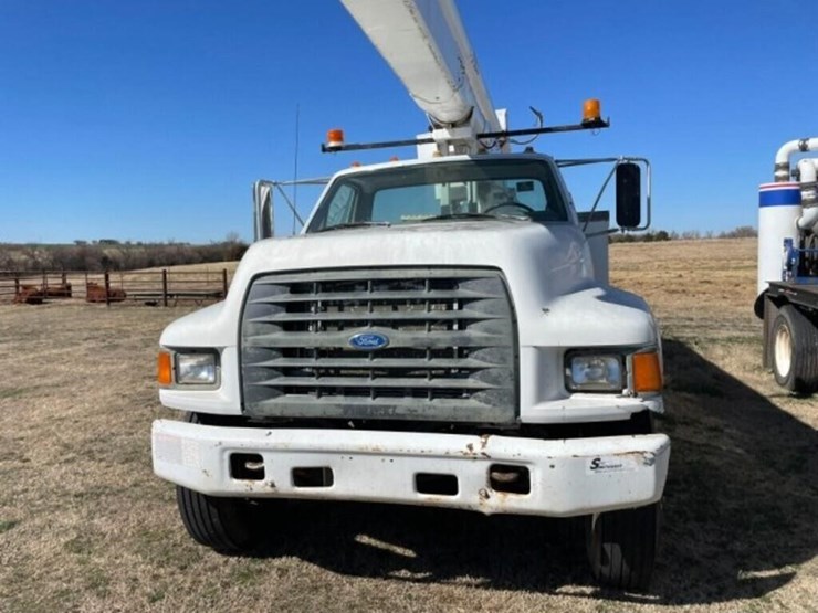 1996-ford-800-image-34