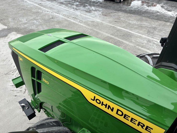 2025-john-deere-9r-590-image-77